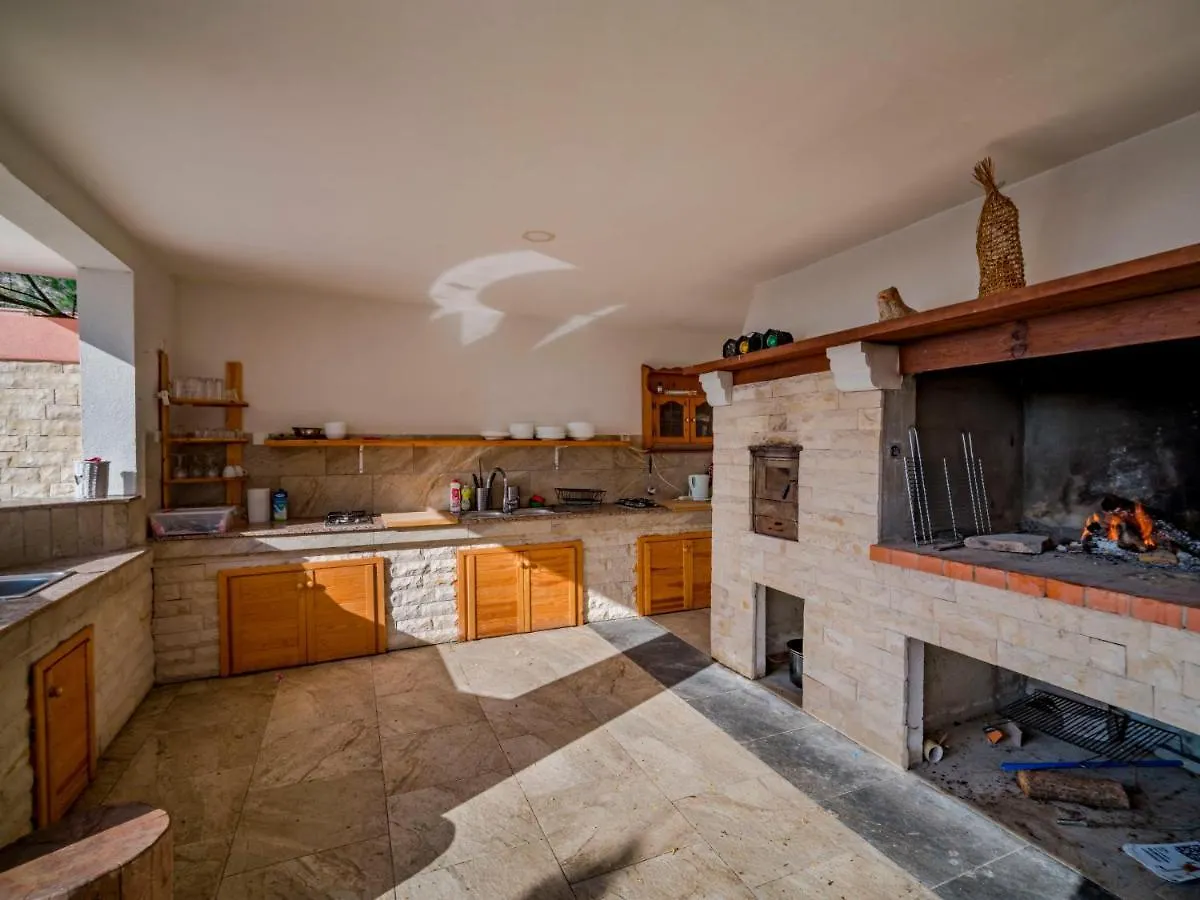 Holiday Home Melandura By Interhome Dinjiska