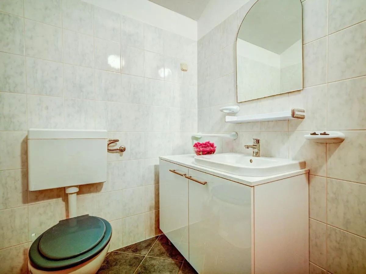 Holiday Home Melandura By Interhome Dinjiska 0*,