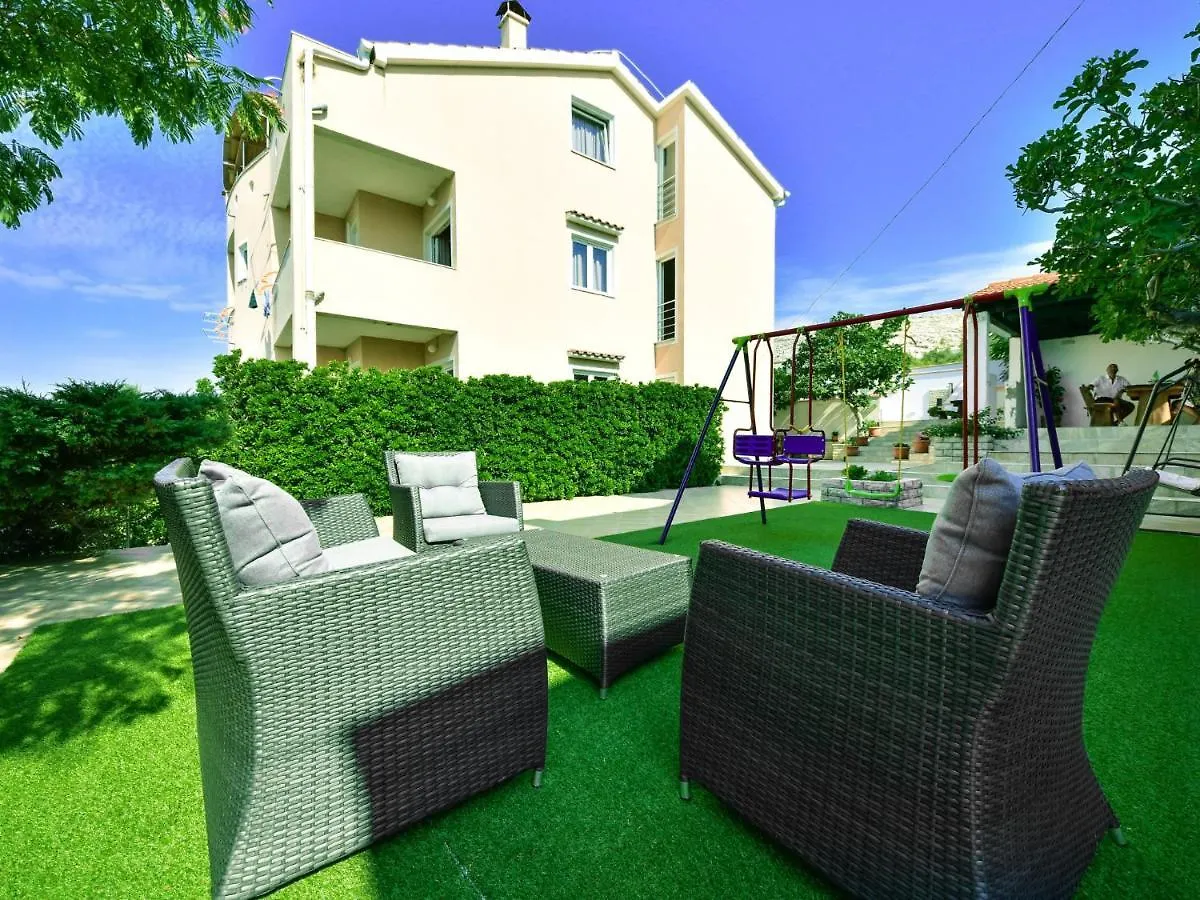 Holiday Home Melandura By Interhome Dinjiška