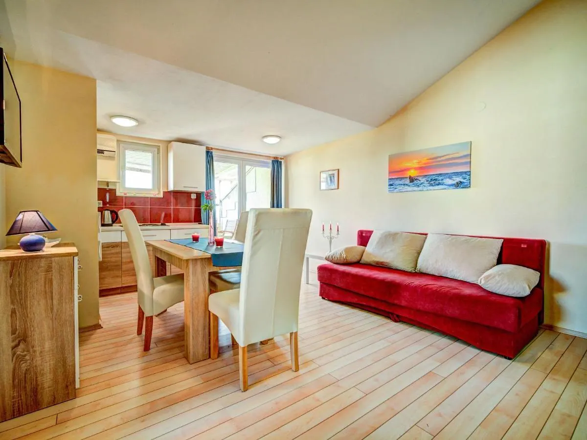 Holiday Home Melandura By Interhome Dinjiška 0*,  Chorvatsko